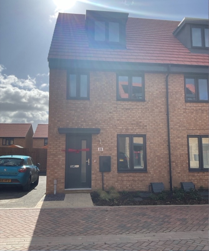 Snagging survey photo from a new-build in Leighton Buzzard