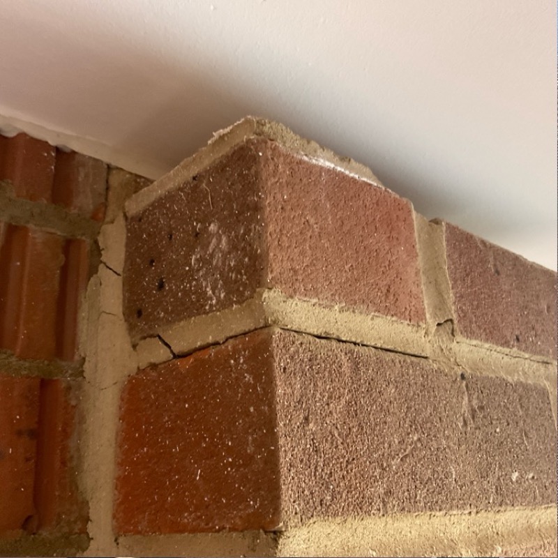 Snagging survey photo from a new-build in Milton Keynes