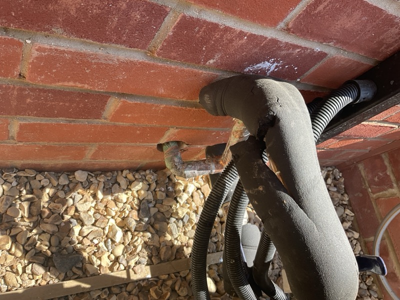 Snagging survey photo from a new-build in St Albans
